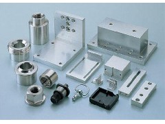 選購(gòu)五金配件時(shí)要注意哪些事項(xiàng)？